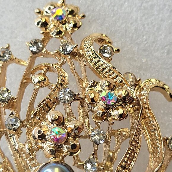 Blue Pearls Floral Brooch in gold tone with aurora borealis rhinestones - Picture 3 of 9